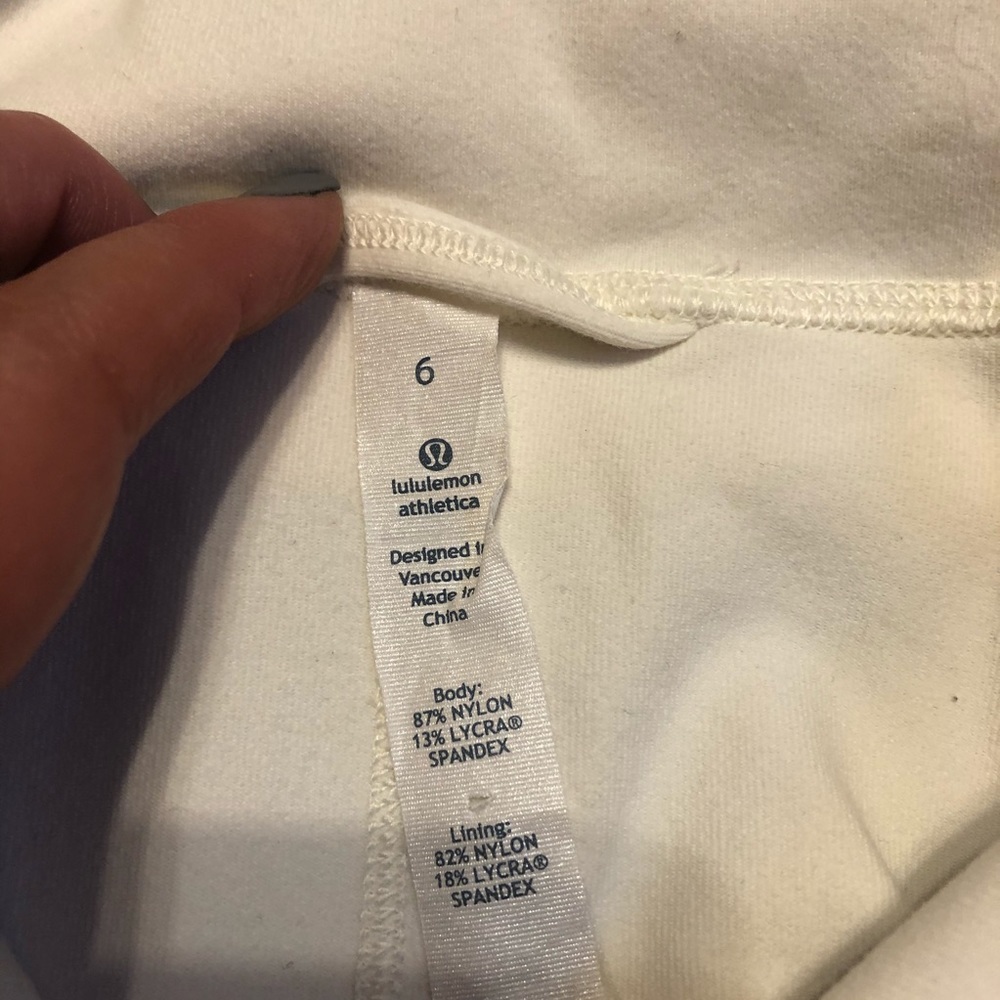 Lululemon Jacket - Picture 3 of 6